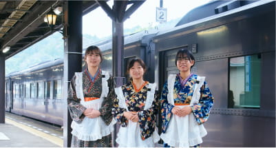 「SLアテンダント」の声を聞く。学生の学び、SLの車内にて。