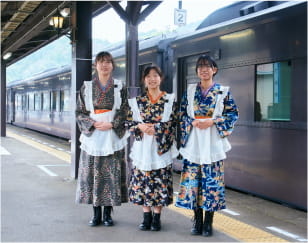 「SLアテンダント」の声を聞く。学生の学び、SLの車内にて。